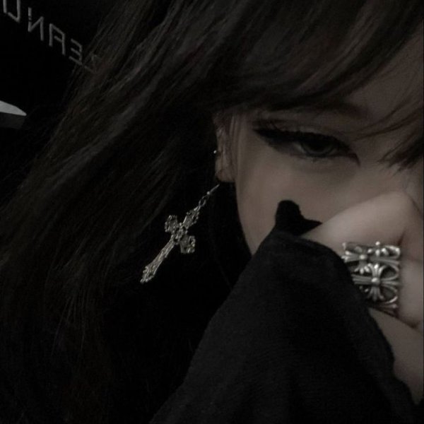 ポイ • sʜɪɴʀᴀ